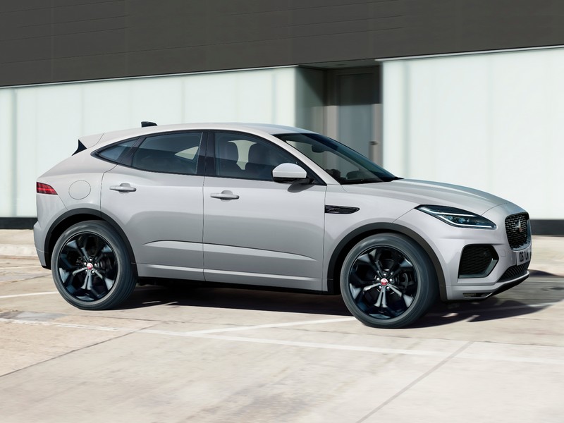 Plug-in hybrid Jaguar E-Pace s tříválcem